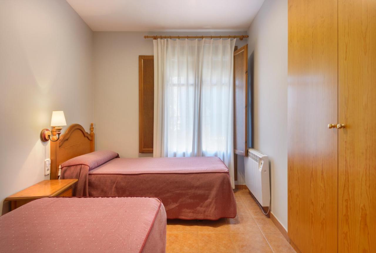Apartamentos Casa Aurelia Alquezar Ngoại thất bức ảnh