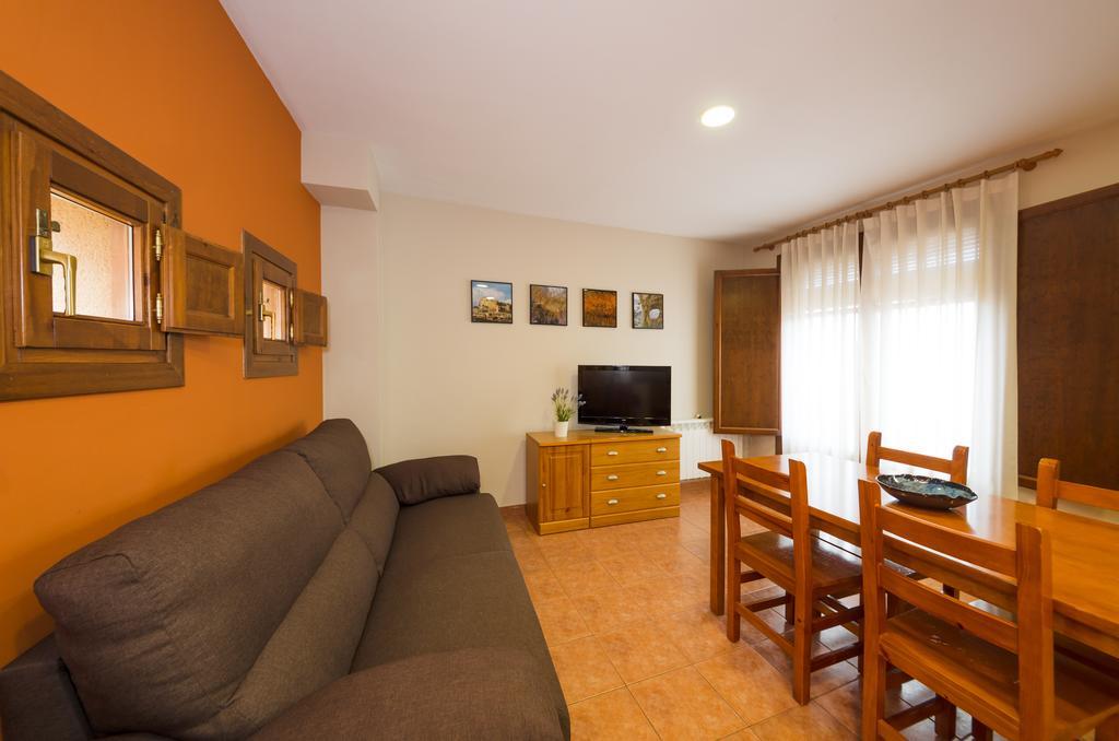 Apartamentos Casa Aurelia Alquezar Ngoại thất bức ảnh